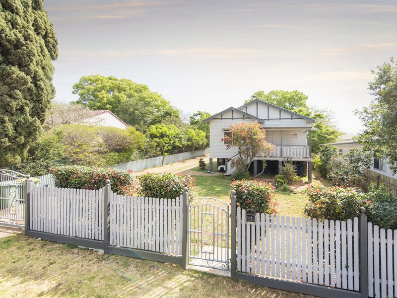 13 Hillside St, Newtown, Qld 4350 House for Sale