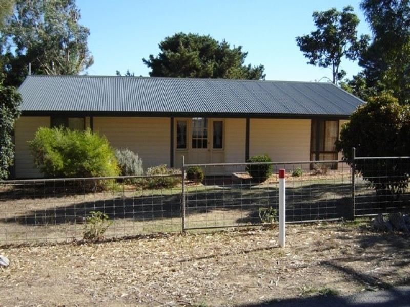 16 Carrickalinga Road, Carrickalinga, SA 5204 Property Details