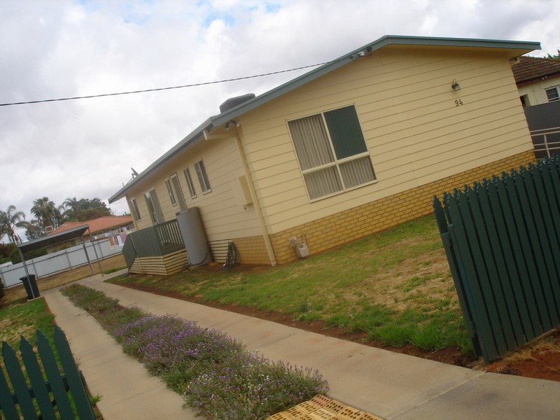 94 Erskine Road, Griffith, NSW 2680 Property Details