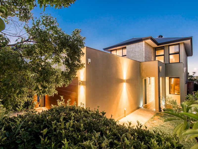 43 Doney Street, Alfred Cove, WA 6154