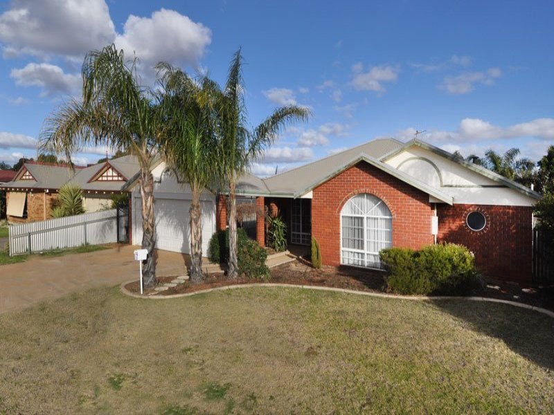 10 Peek Street Somerville, Kalgoorlie, WA 6430 Property Details