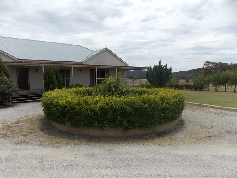 5424 Castlereagh Highway, Running Stream, NSW 2850