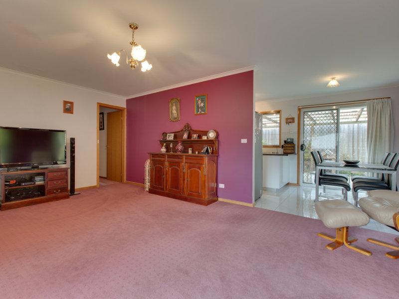 8 Godfrey Road, Claremont, Tas 7011 Property Details