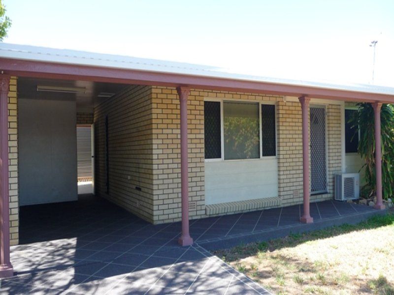 101 Ireland Street, Oonoonba, QLD 4811