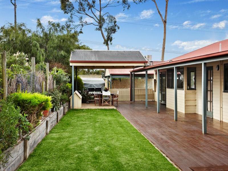 74 Green Island Avenue, Mount Martha, VIC 3934