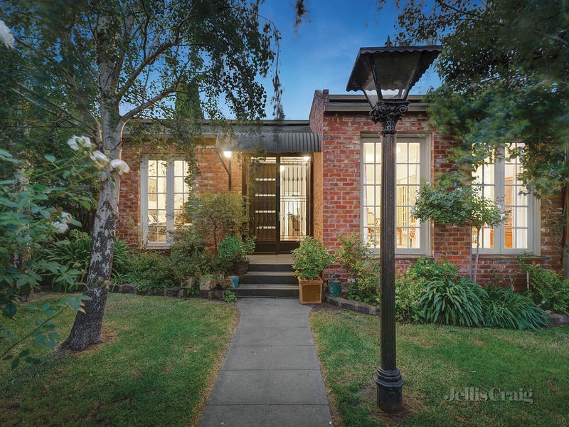 13 Cooke Street, Essendon, VIC 3040