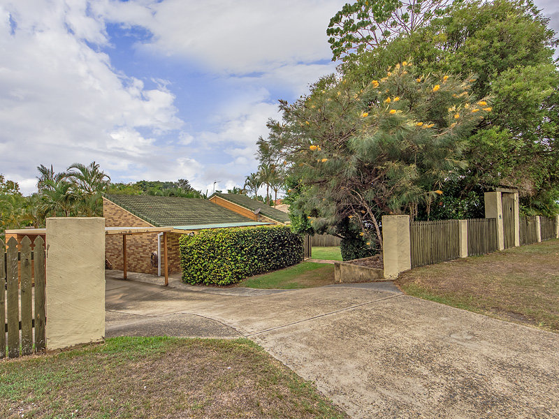 33 Freda Street, Ashmore, Qld 4214 - Property Details
