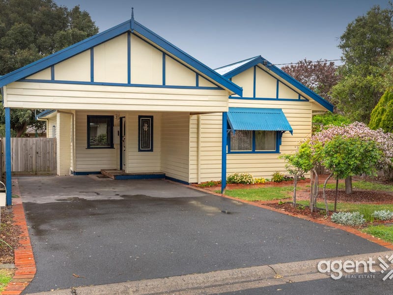 22 Railway Avenue, Beaconsfield, Vic 3807 Property Details