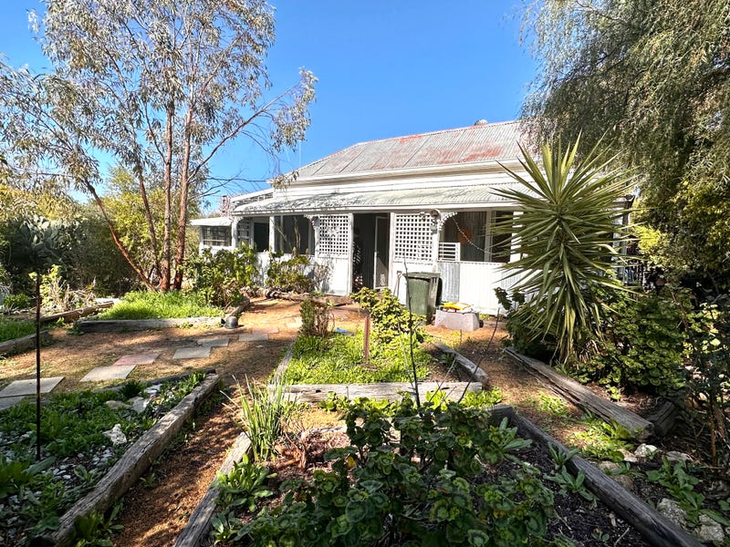 3 Bedroom Houses for Sale in Brookton, WA 6306