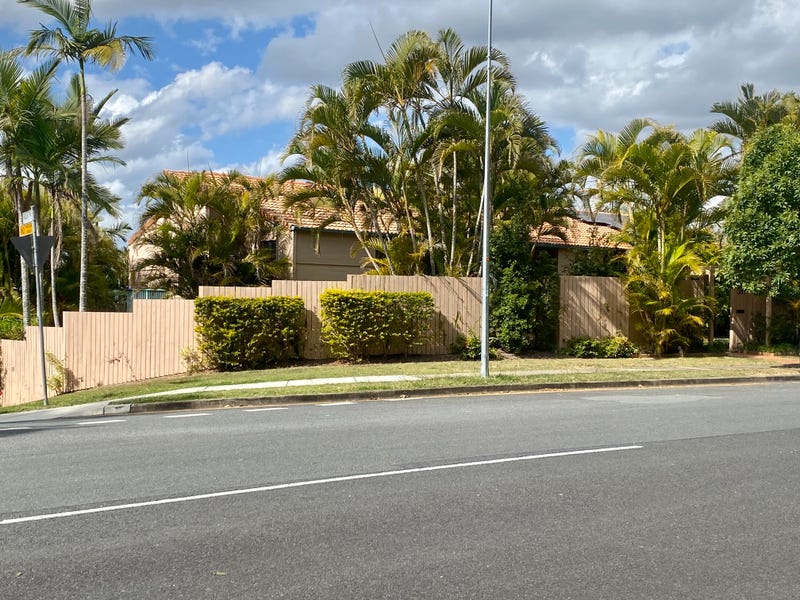 387 Bielby Road, Chapel Hill, QLD 4069