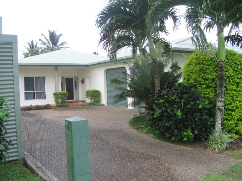 8 Jacobs Road, Kurrimine Beach, QLD 4871