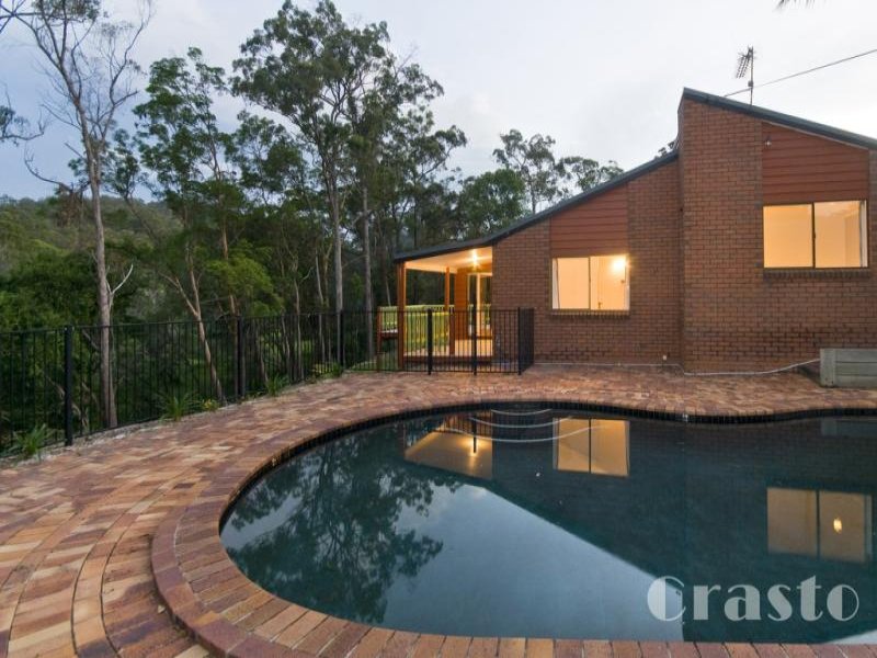 10 Glenmore Drive, Bonogin, QLD 4213