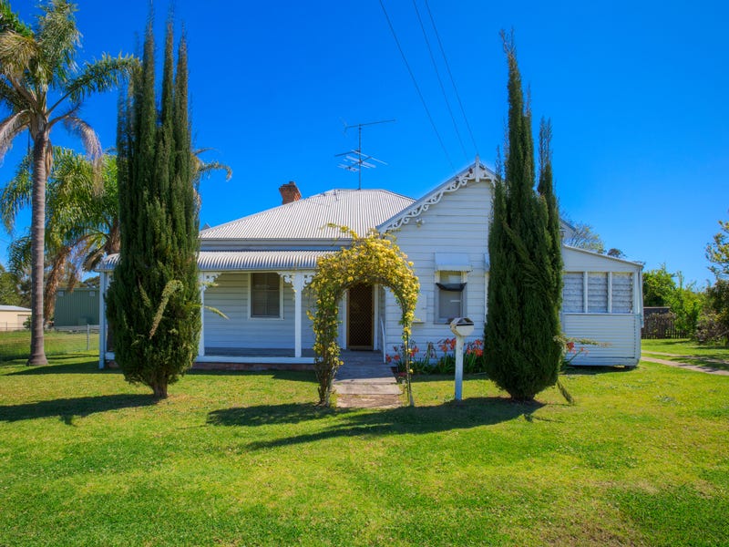 31 Cowper Street, Stroud, NSW 2425