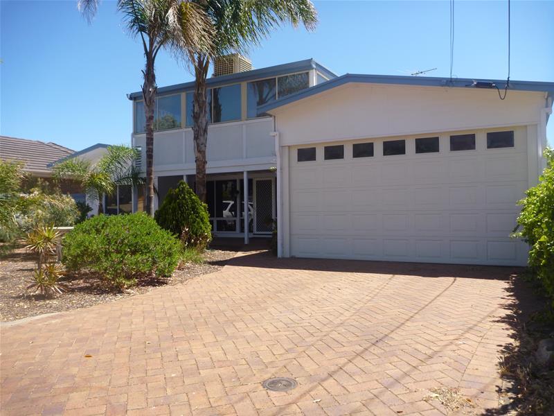 18 Chetwynd Street, West Beach, SA 5024