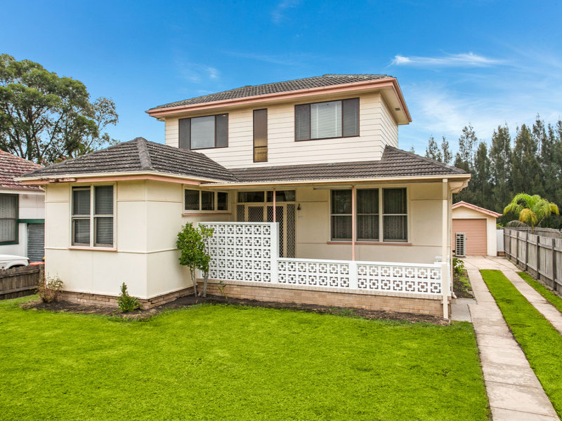 54 Essex Street, Berkeley, NSW 2506