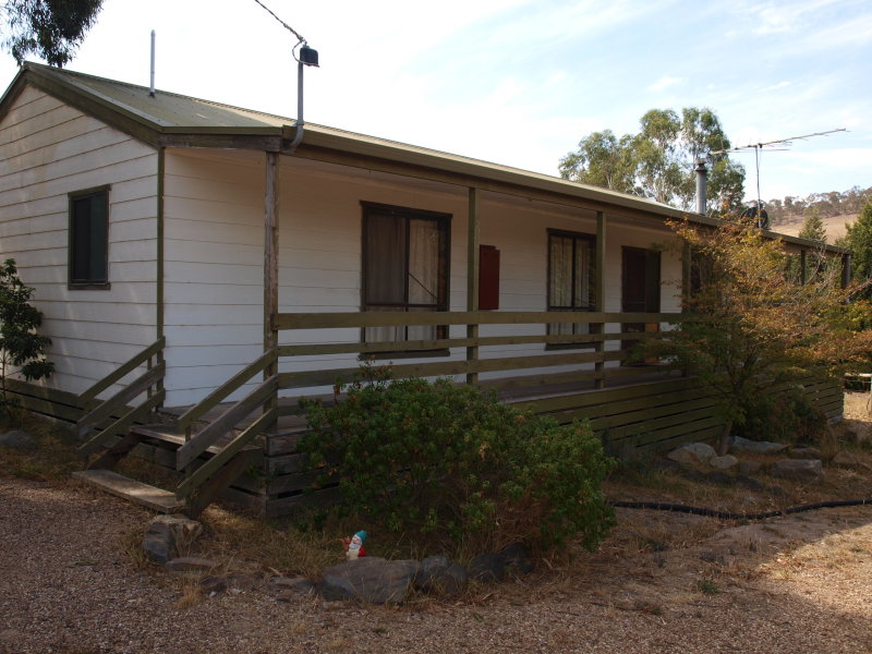 19 Station Street, Pyalong, VIC 3521