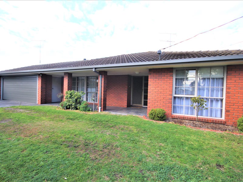 39 Fryers Road, Highton, VIC 3216