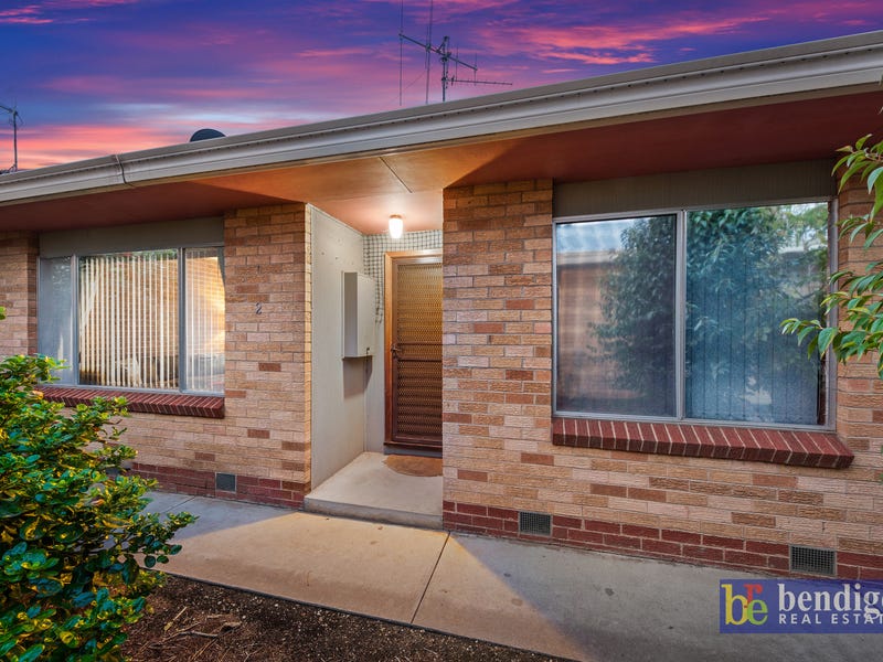 2/6 Minto Street, Quarry Hill, Vic 3550