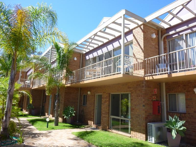 4/1 Ocean Drive, Merimbula, NSW 2548 Property Details