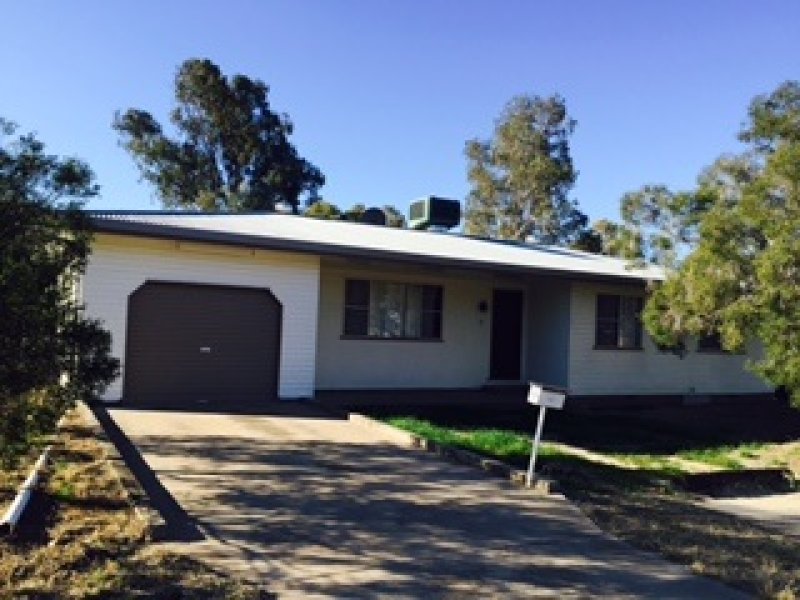 17 Foott Street, Roma, Qld 4455 Property Details