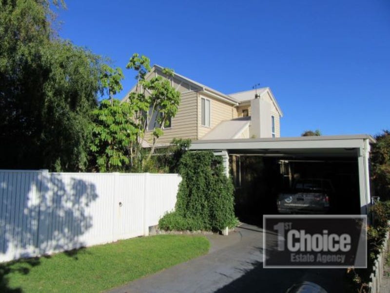 16 Park Road, San Remo, VIC 3925