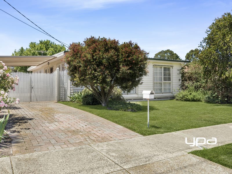 124 Road, Diggers Rest, VIC 3427