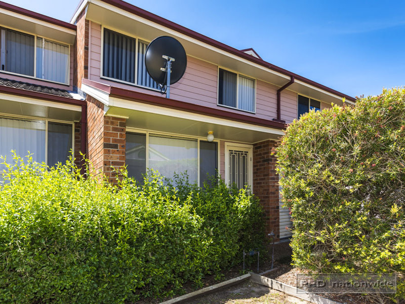 2/7 Willis Street, Charlestown, NSW 2290 Property Details