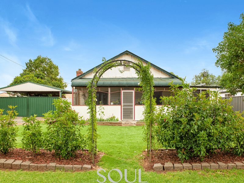 14 Stanbridge Street, Yenda, NSW 2681 Property Details