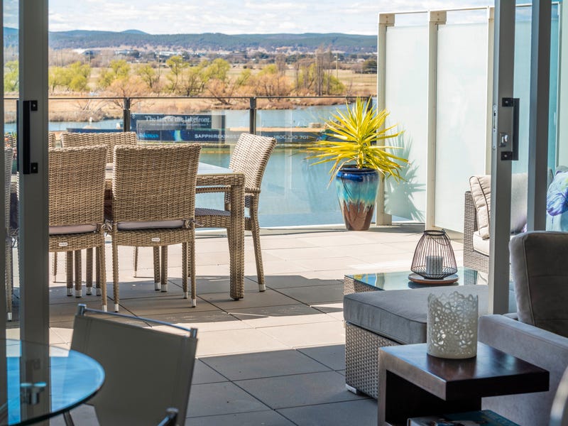 17/29 Eastlake Parade, Kingston, ACT 2604 Property Details