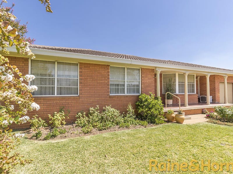 11 Margaret Crescent, Dubbo, NSW 2830 Property Details
