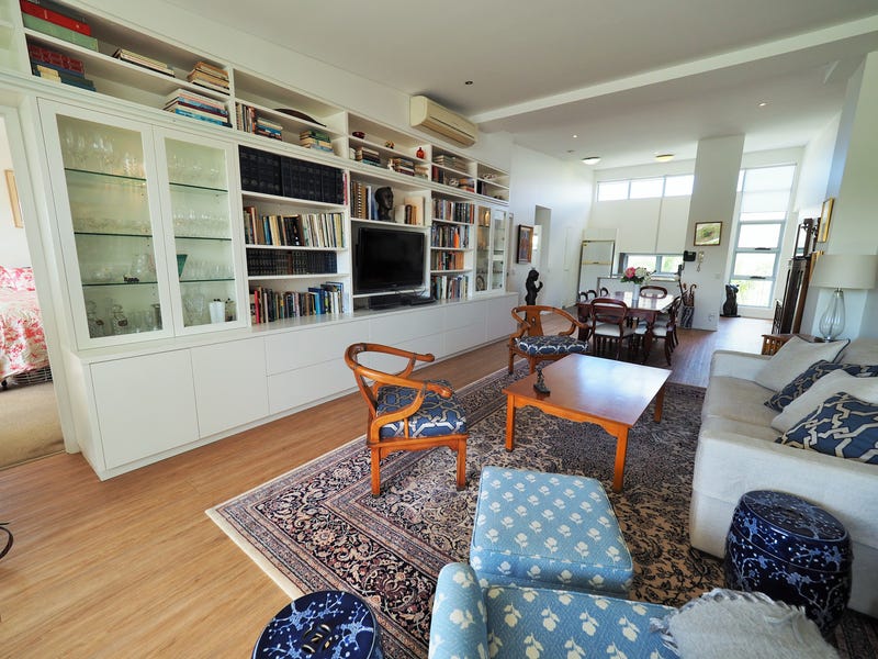 Rental Properties and Real Estate in Spring Hill, QLD 4000 (+1 location