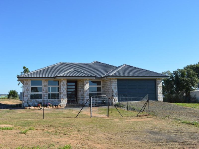 159 Lakes Drive, Laidley Heights, QLD 4341