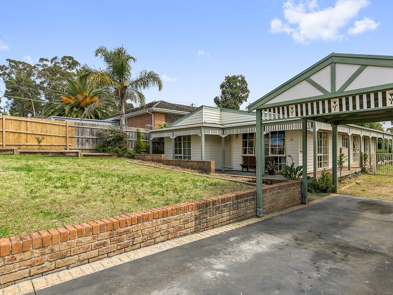 52 Bristol Crescent, Lilydale, Vic 3140 Property Details