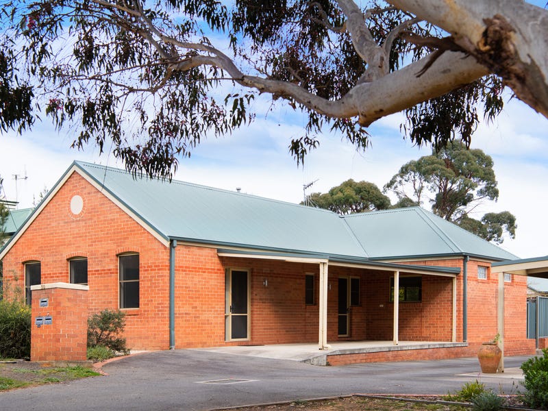 1/30 Wheeler Street, Castlemaine, Vic 3450 House for Sale