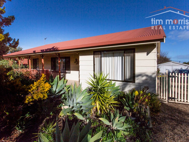 Houses for Sale in Port Broughton, SA 5522
