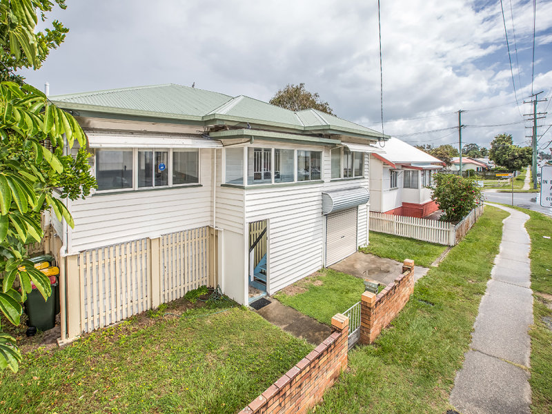 11 Elizabeth Avenue, Clontarf, Qld 4019 Property Details