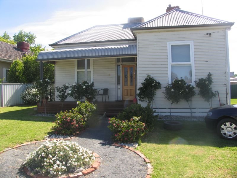 15 Whitehead Street, Corowa, NSW 2646 Property Details