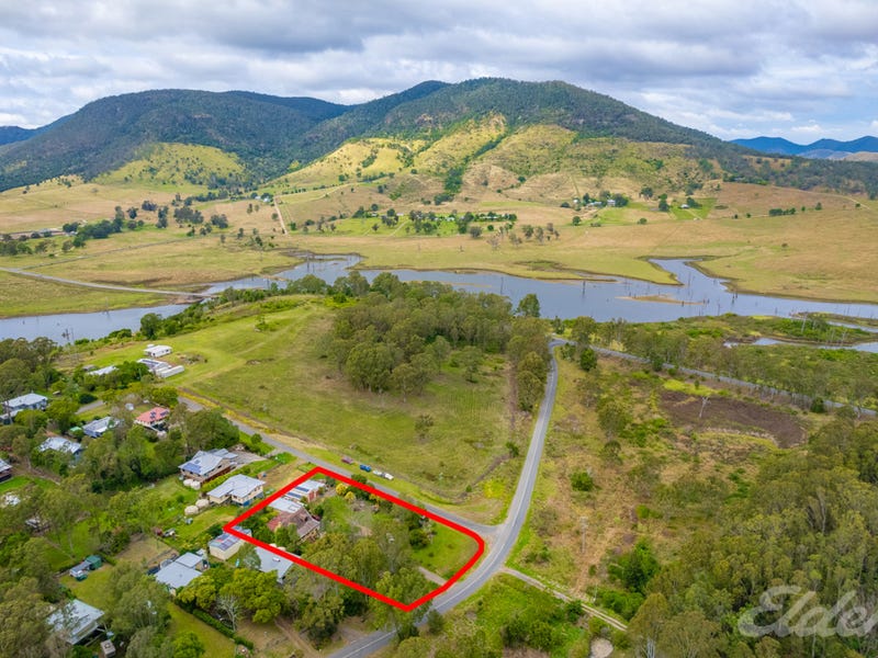 30 Villeneuve Road, Villeneuve, QLD 4514