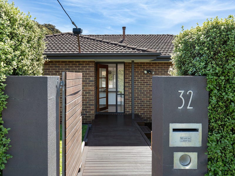 32 Towerhill Road, Frankston, Vic 3199 Property Details