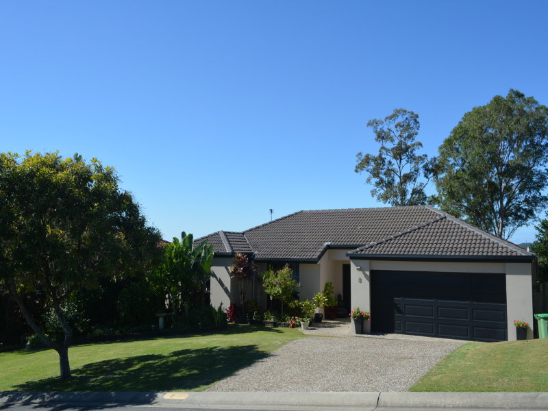 8 Honolulu Rise, Pacific Pines, QLD 4211 - realestate.com.au