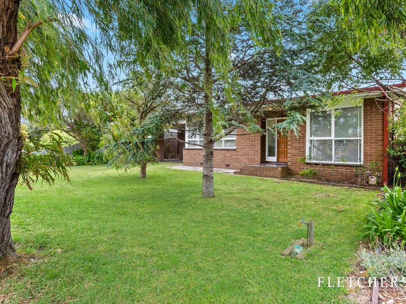 6 Godfrey Street, Blairgowrie, Vic 3942 Property Details