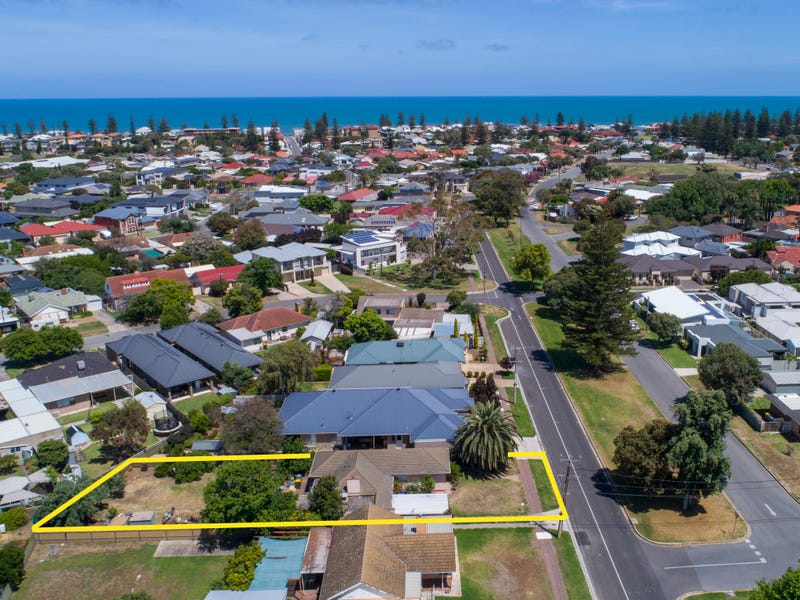 33 Hmas Australia Road, Henley Beach South, SA 5022