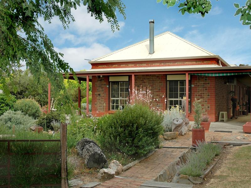 Property 105416018, Gumeracha, SA 5233 Property Details