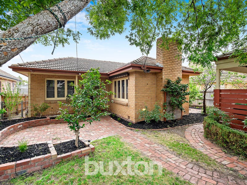 28 Charming Street, Hampton East, VIC 3188 28 Charming Street, Hampton East, VIC 3188