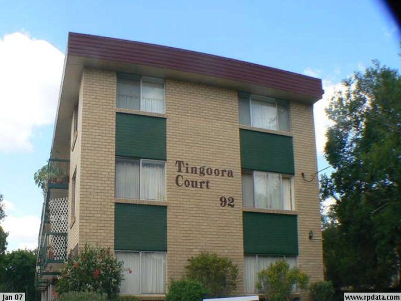 2/92 Broughton Rd, Kedron, Qld 4031 Property Details