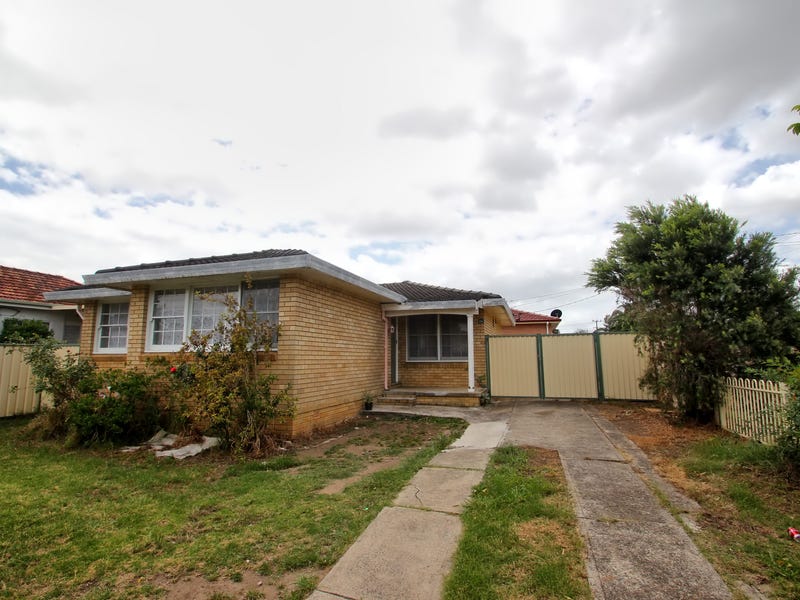 36 The Avenue Canley Vale Nsw 2166 Realestate Com Au