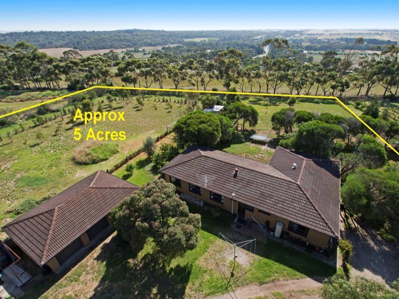 25 Pennsylvania Avenue, Batesford, Vic 3213 Property Details