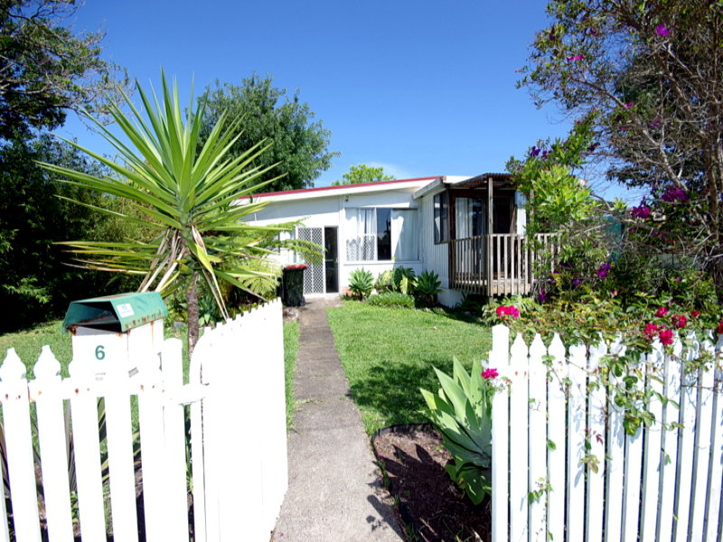 6 Glenreagh Street, Coffs Harbour, NSW 2450