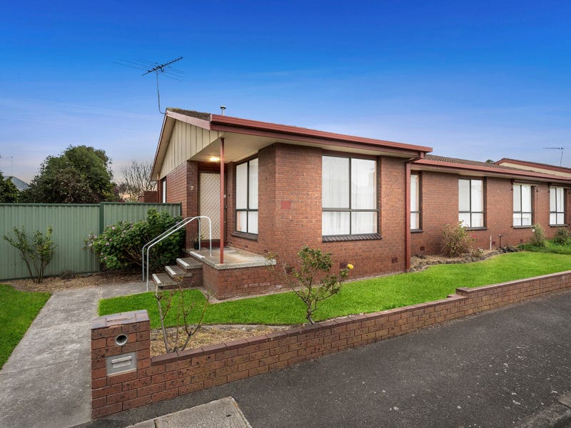 2/1 Crofton Street, Geelong West, VIC 3218