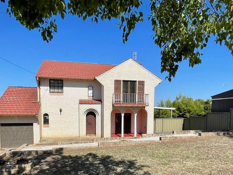 10A Hill Street, Parkes, NSW 2870